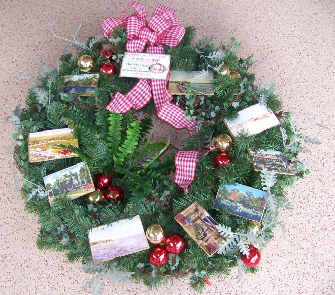 Historical Society of Sarasota County presents "Postcards from Paradise" our 2012 Festival of Wreathes entry at Sarasota Square mall.